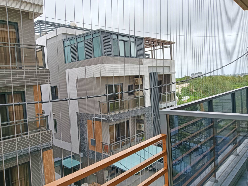 防寵｜線材間距２.５公分